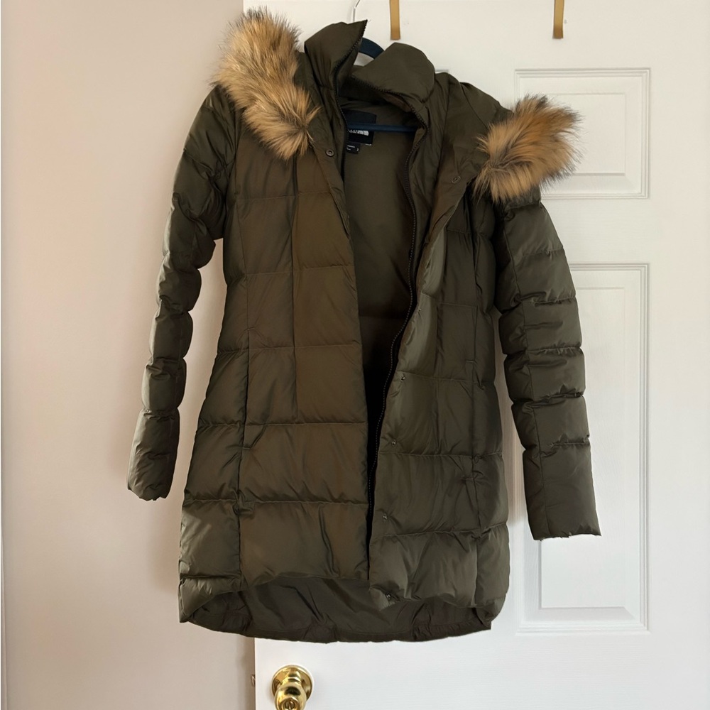 The North Face Dealio Down Parka Small